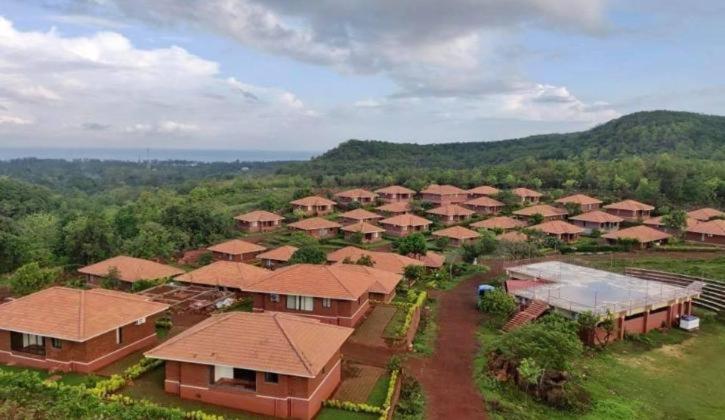 Regenta Resort Mango Village Guhagar Kudān Exterior foto